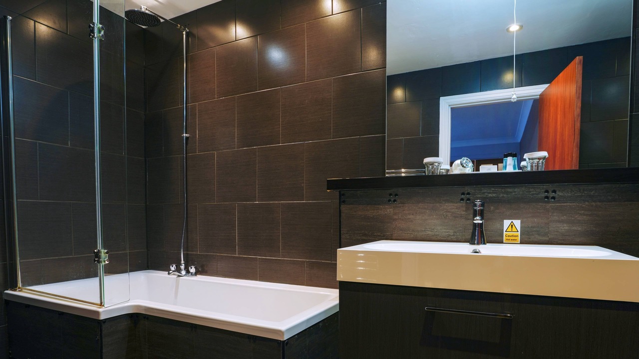 Photo of Others in Gomersal