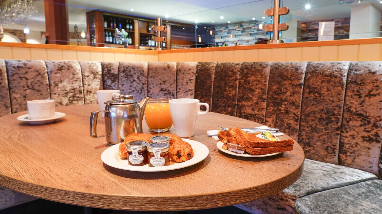 Photo of Others in Gomersal