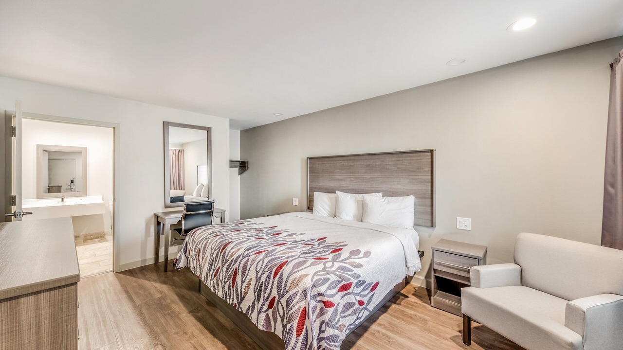 Photo of Bedroom in Lewisville
