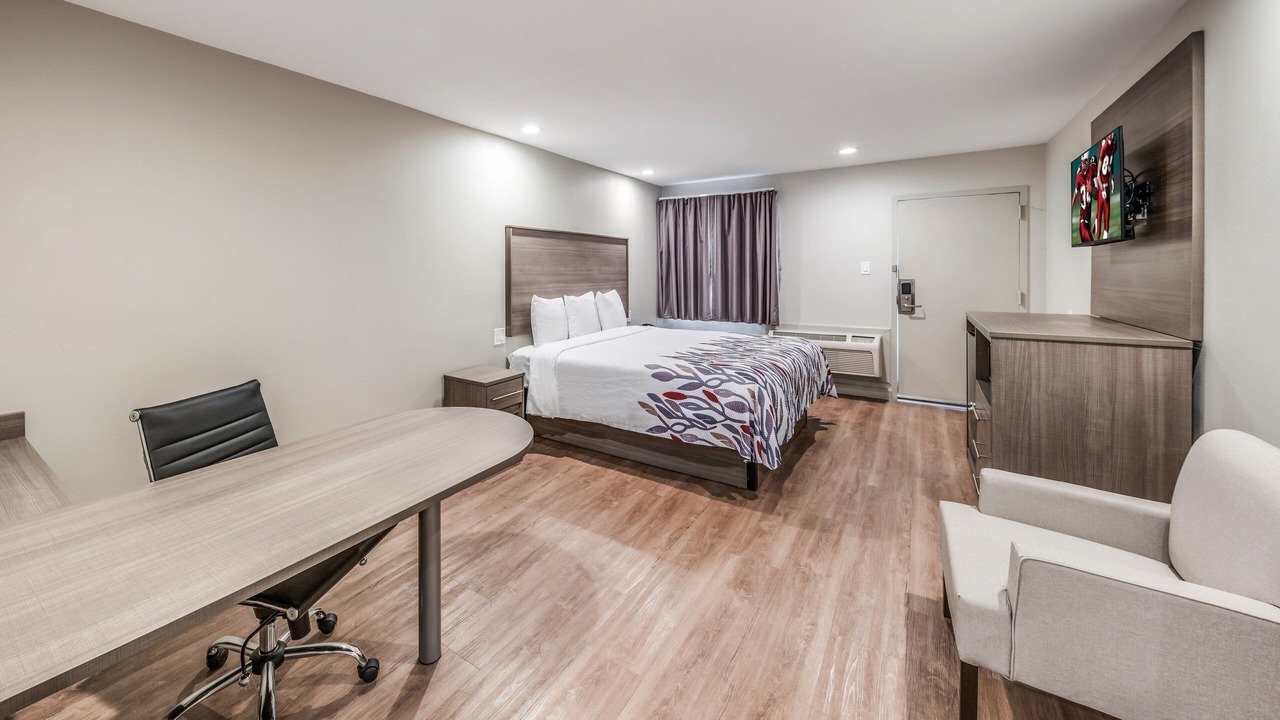 Photo of Bedroom in Lewisville