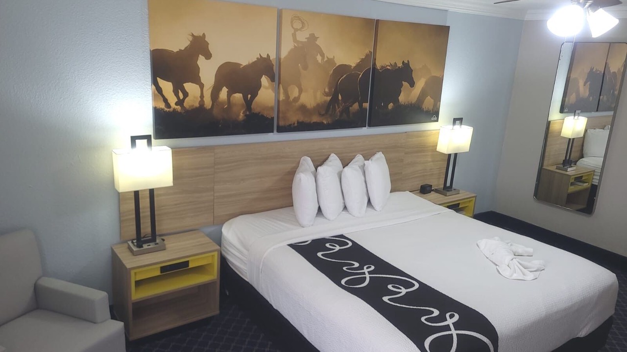 Photo of Bedroom in Dalhart