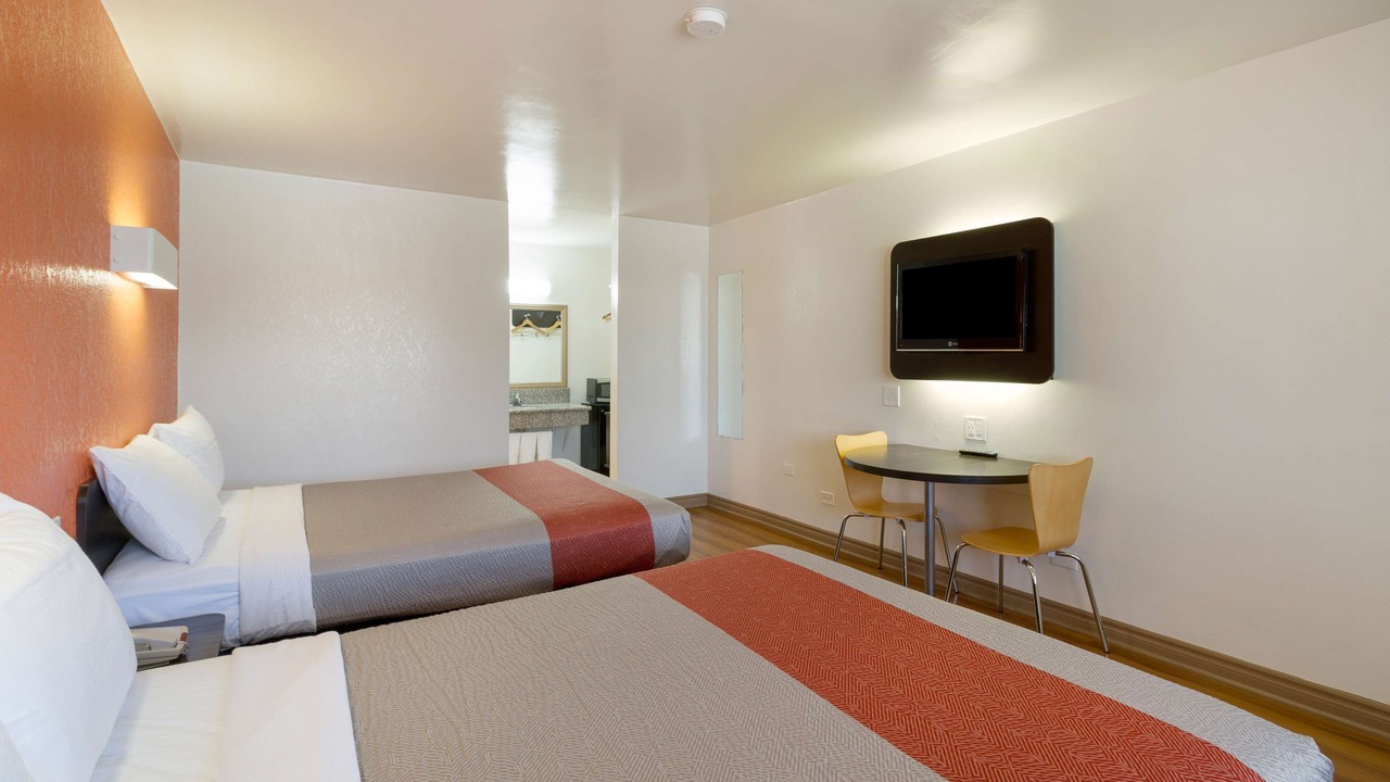 Photo of Bedroom in Claremont