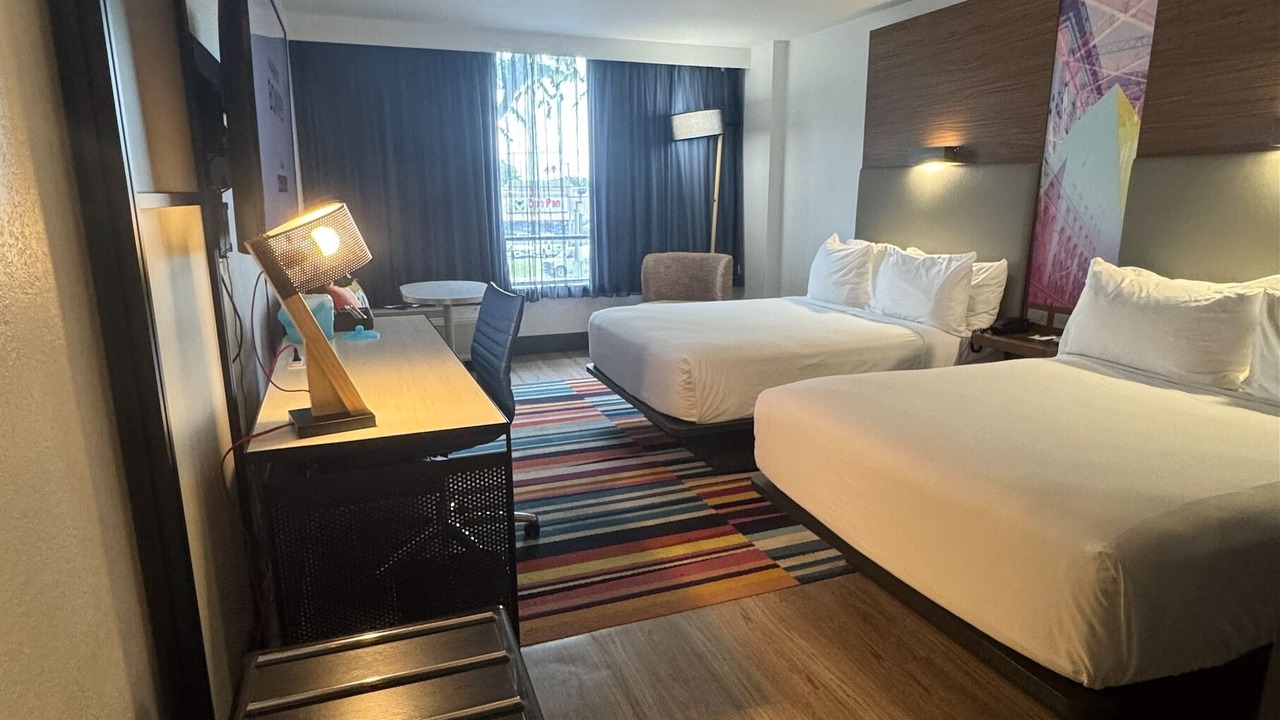 Photo of Bedroom in Ludlam