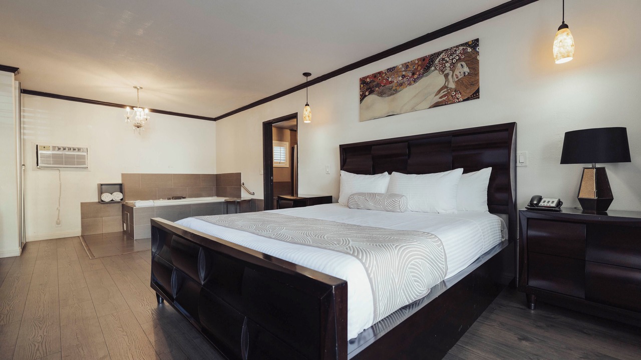 Photo of Bedroom in Little Armenia