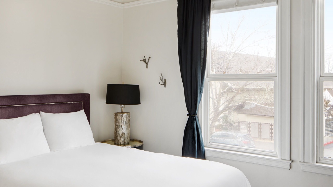 Photo of Bedroom in Calistoga