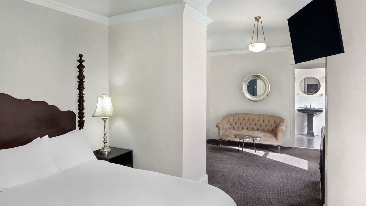 Photo of Bedroom in Calistoga