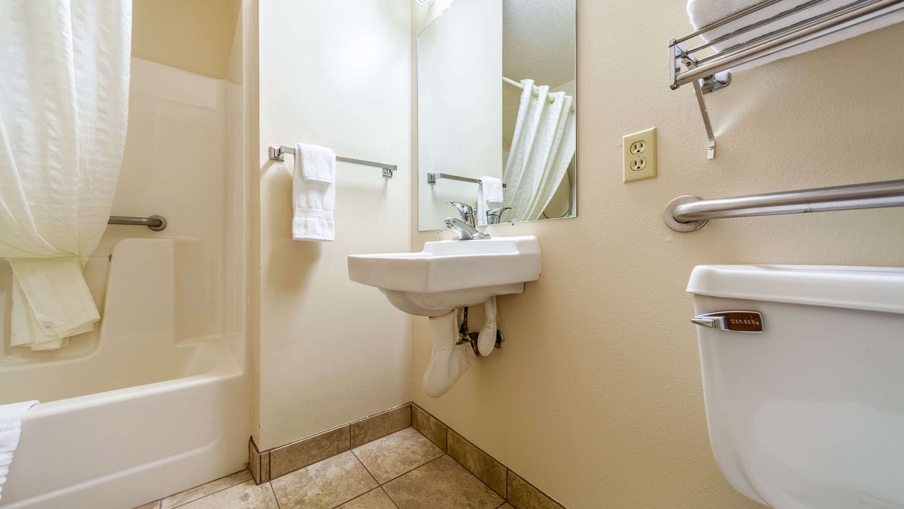 Photo of Bathroom in Sioux Center