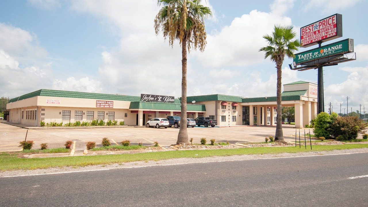 Photo of Outdoor in Orange