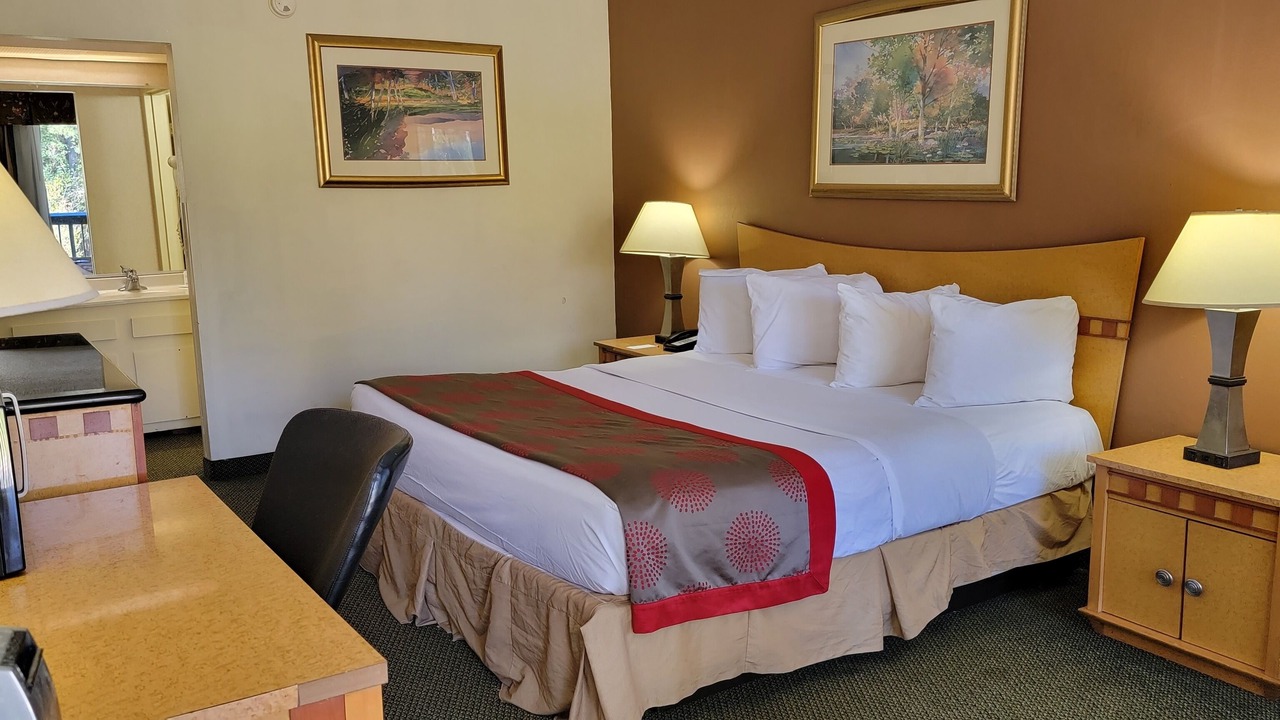 Photo of Bedroom in Warner Robins