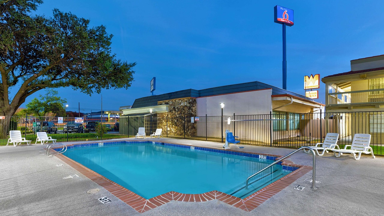 Photo of Outdoor in Denton