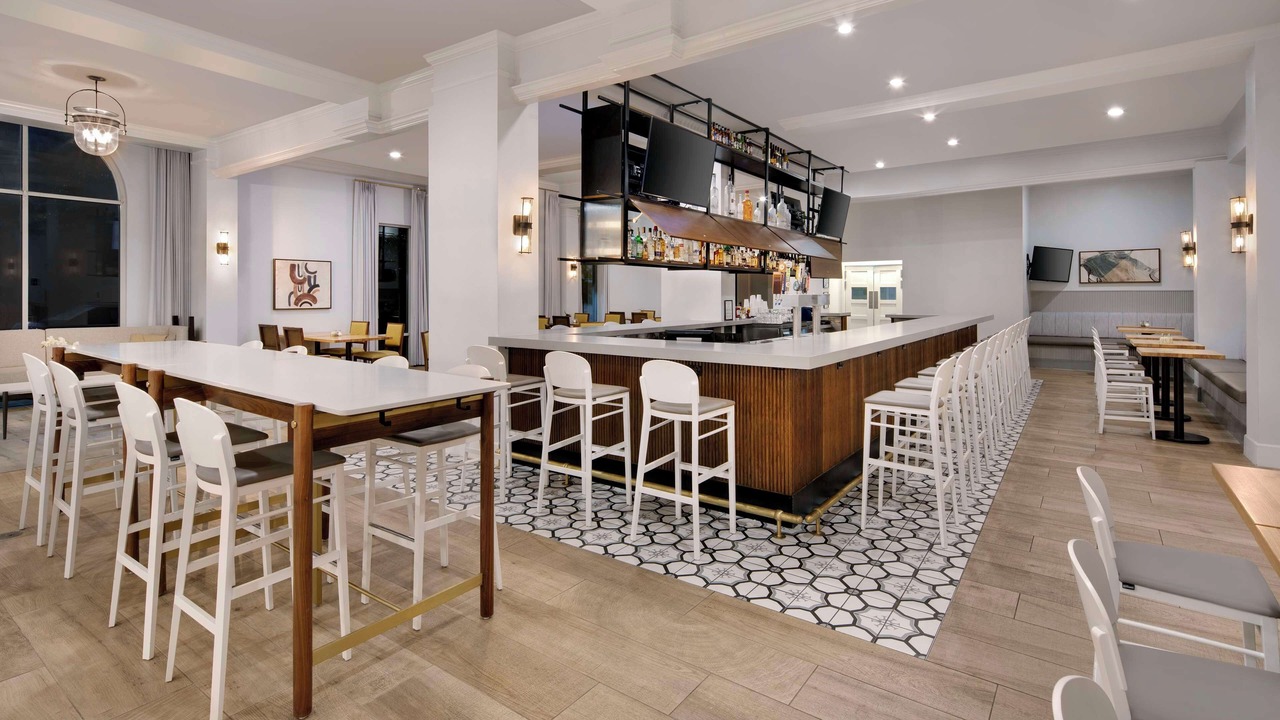 Photo of Others in Roswell