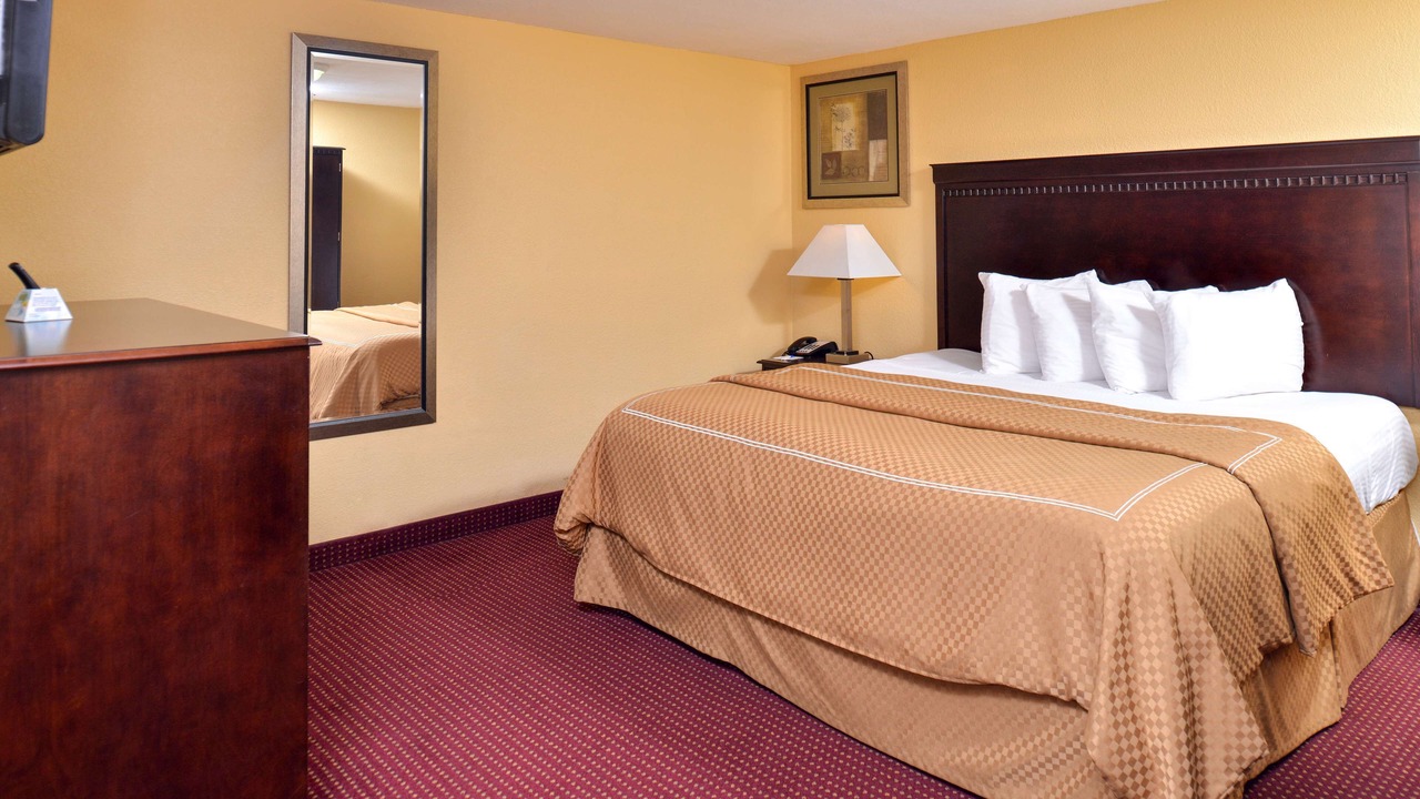 Photo of Bedroom in Winnsboro