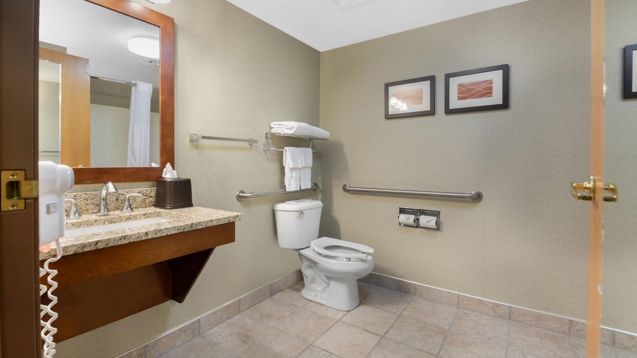 Photo of Bedroom in Iron Mountain