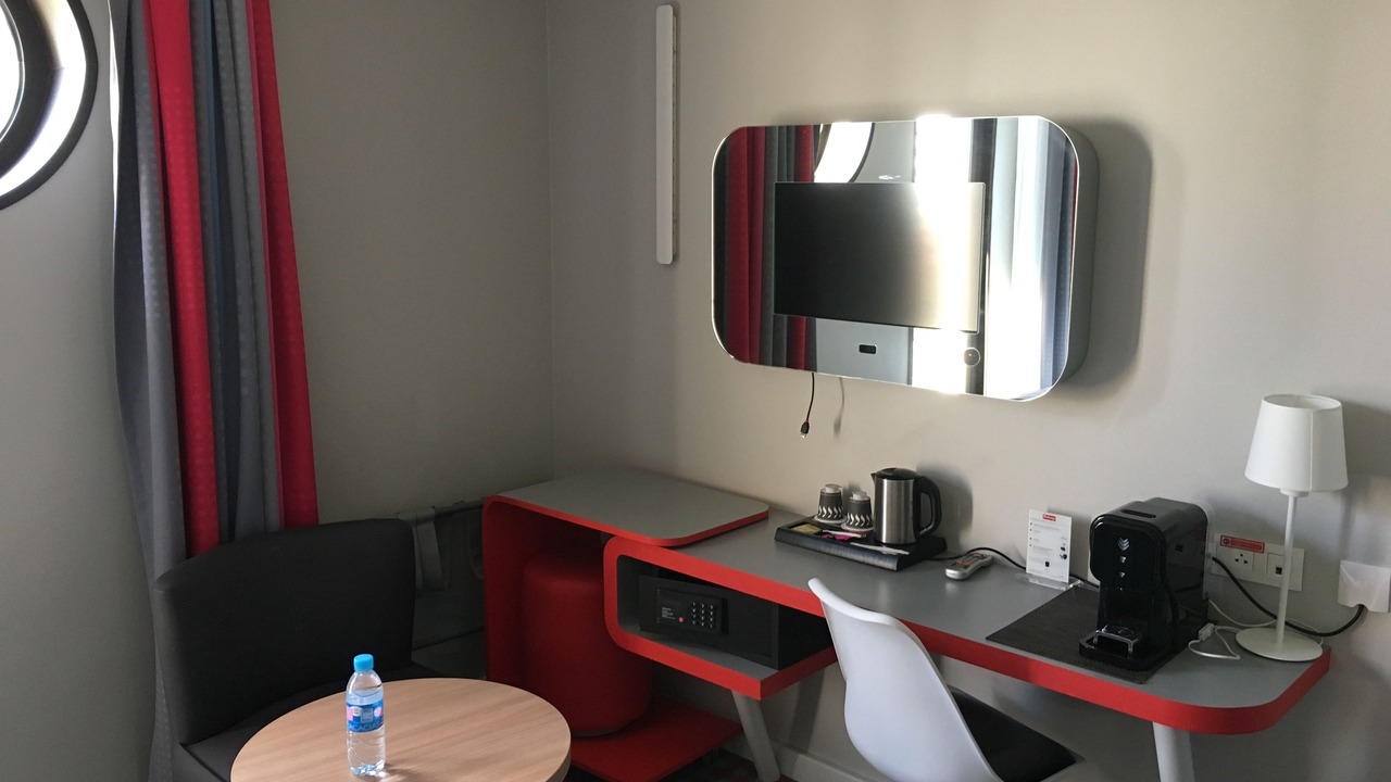 Photo of Bedroom in 13th Arrondissement