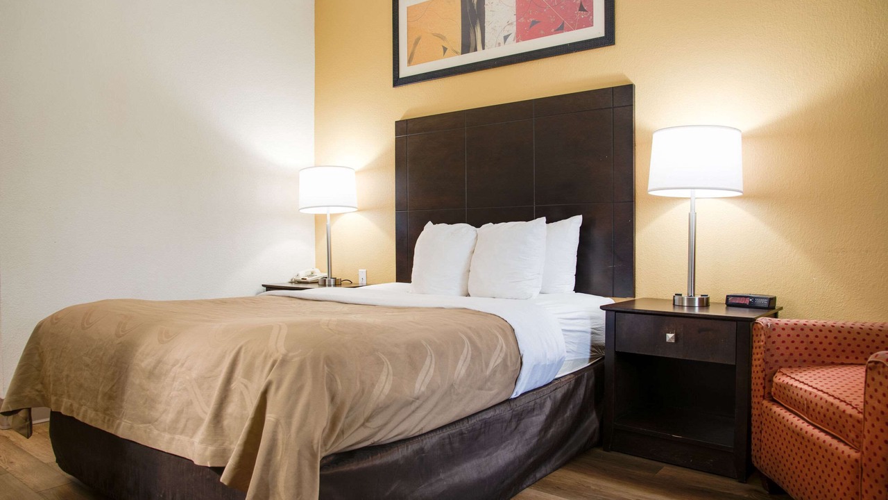Photo of Bedroom in Aiken