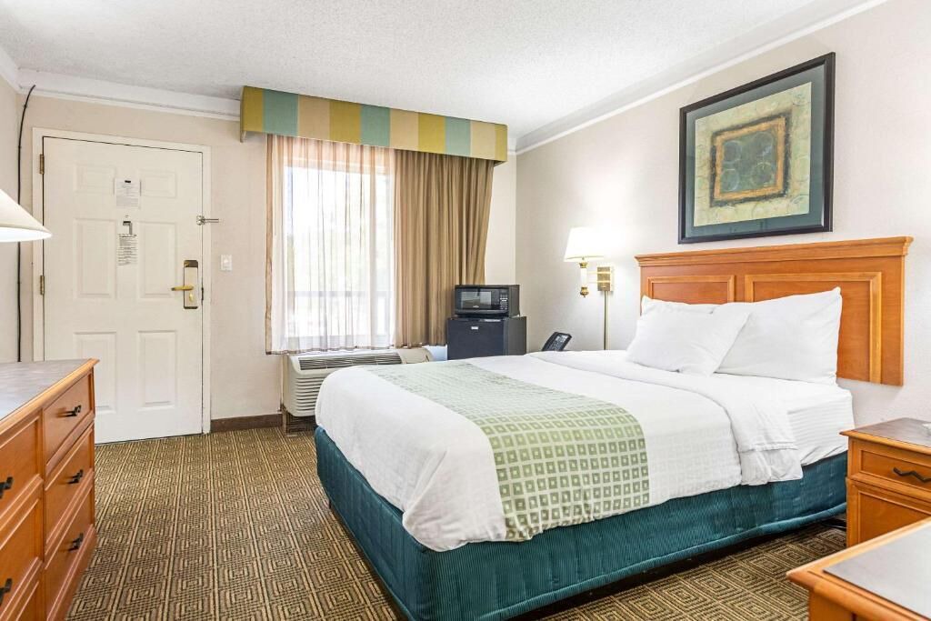 Photo of Bedroom in Huntsville