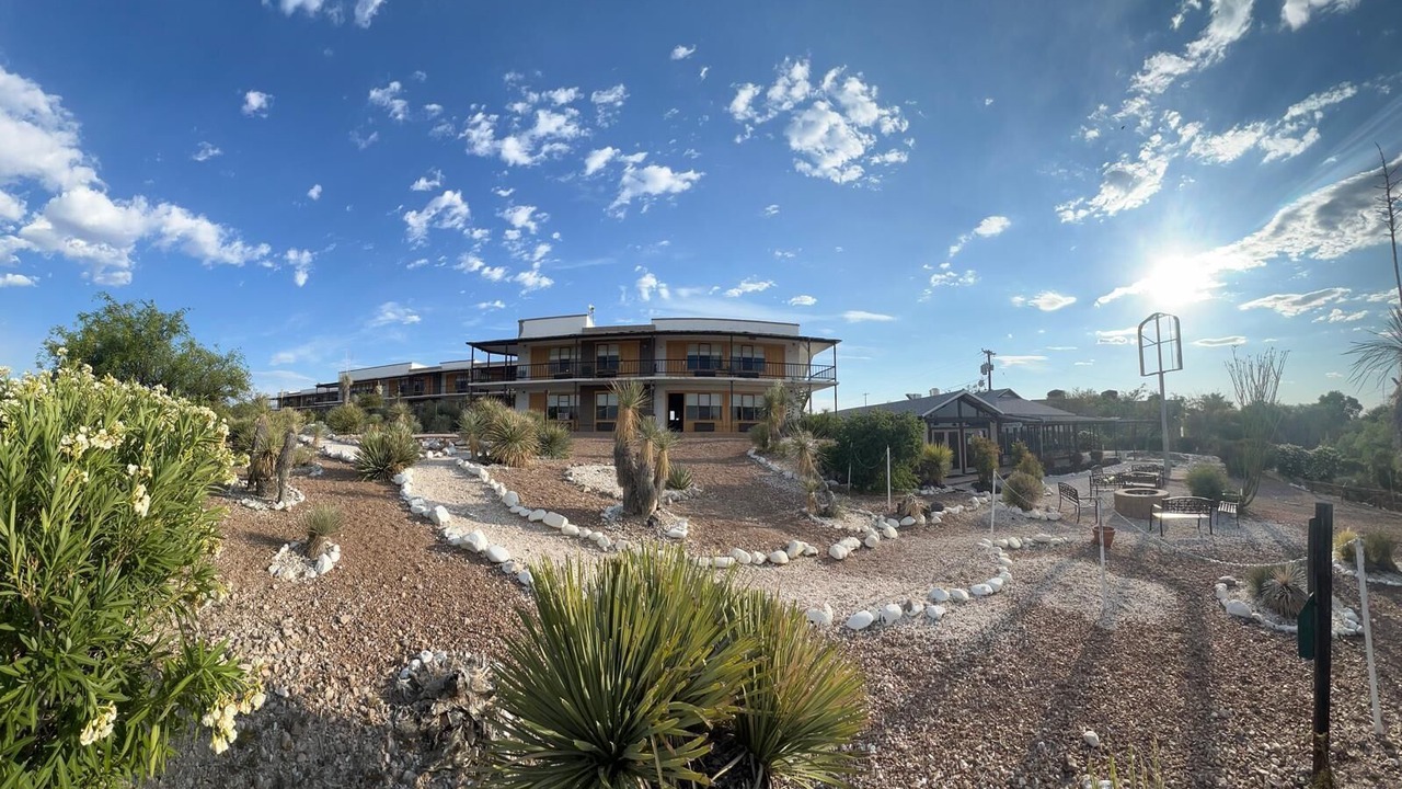 Photo of Outdoor in Tombstone