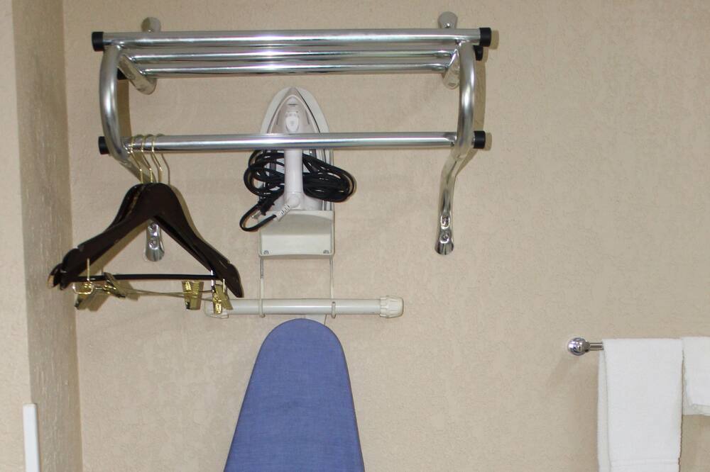 Photo of Bedroom in Perry