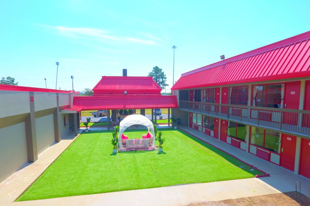 Photo of Outdoor in Perry