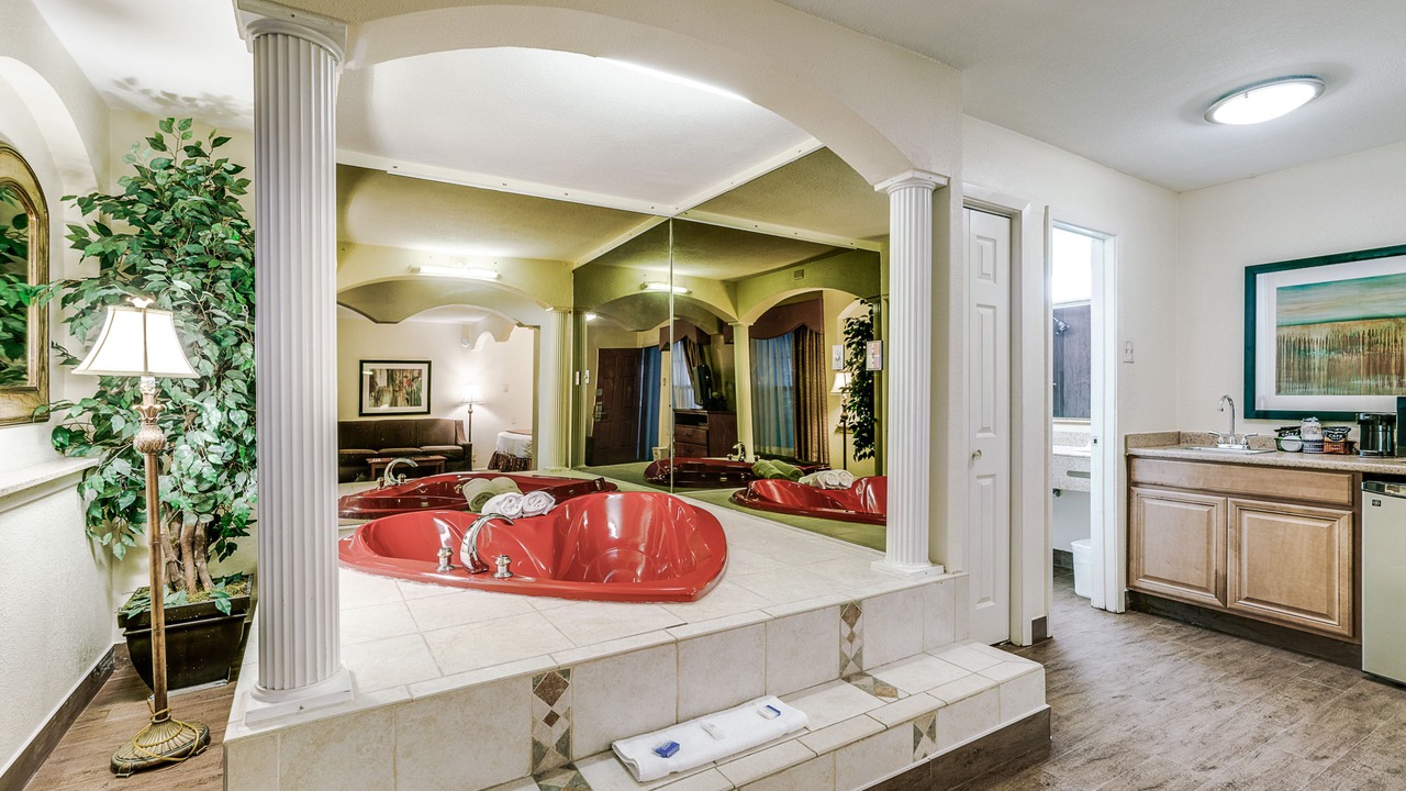 Photo of Livingroom in Old East Dallas