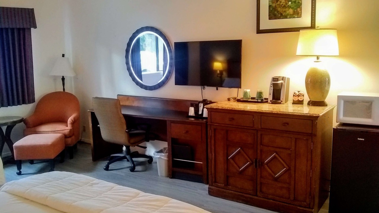 Photo of Others in Enumclaw