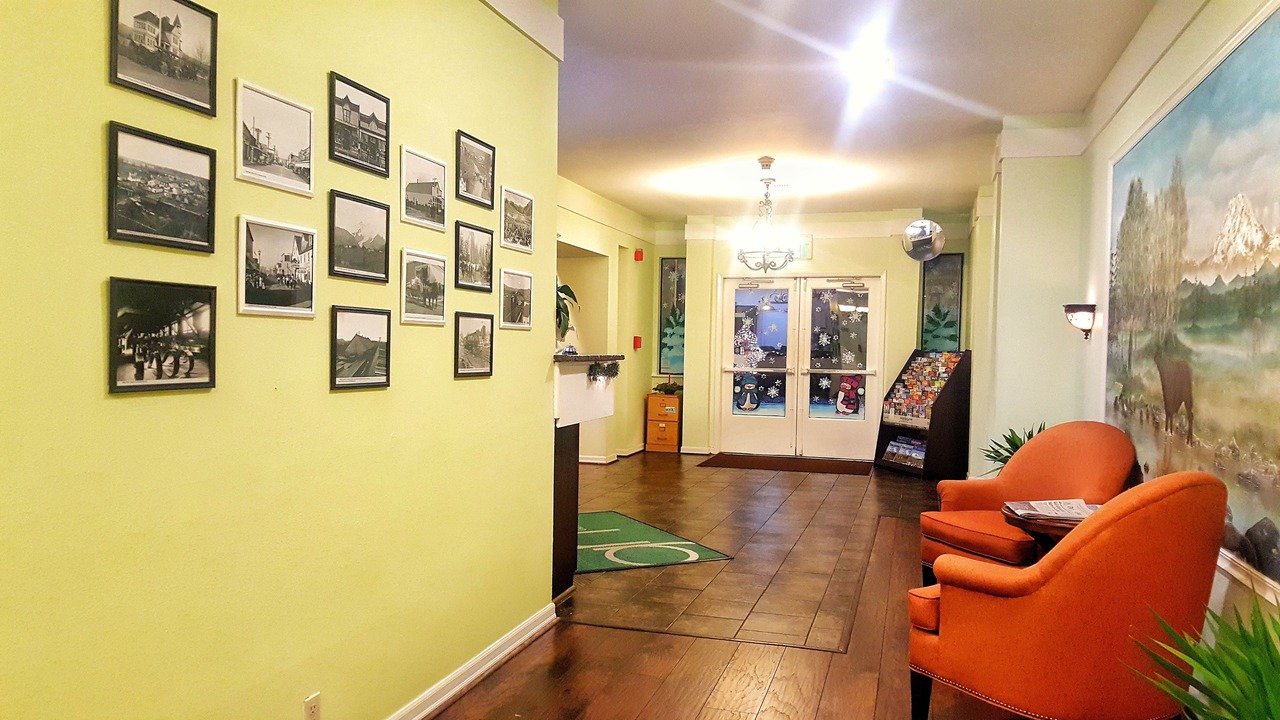 Photo of Others in Enumclaw