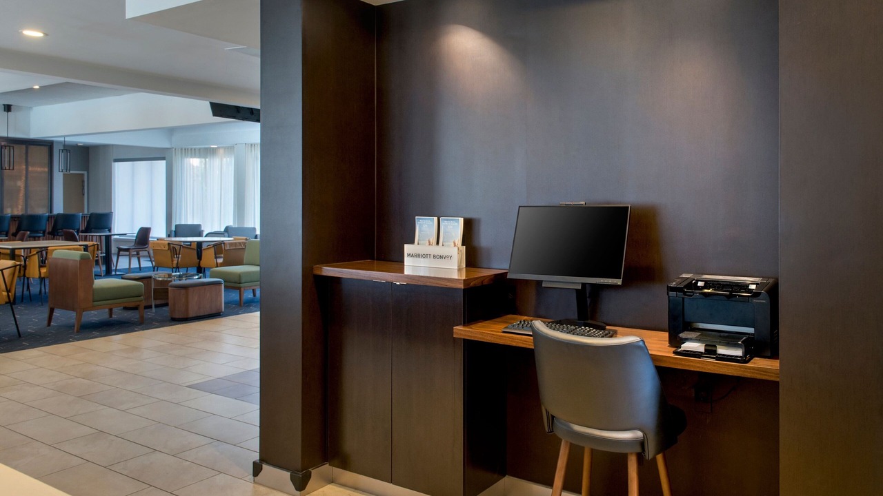 Photo of Others in Hunt Valley