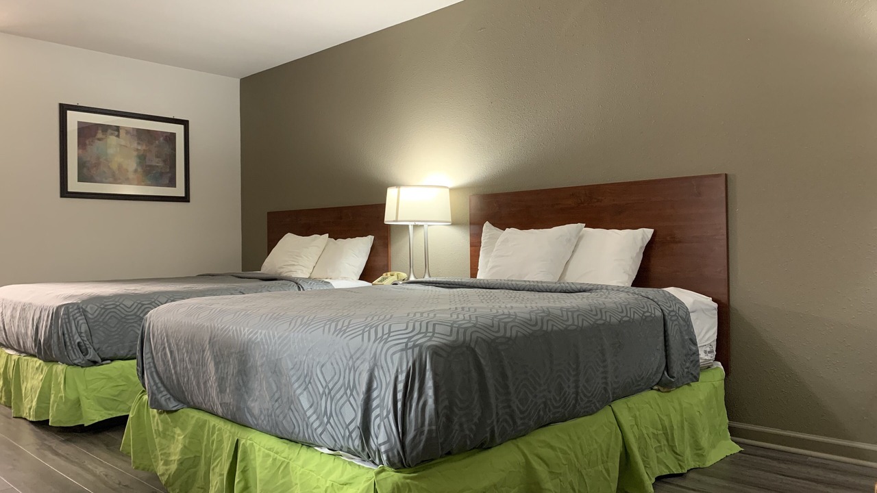 Photo of Bedroom in Troy