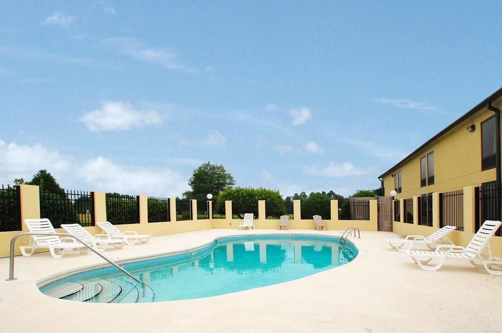 Photo of Outdoor in Mullins