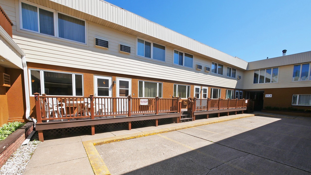 Photo of Outdoor in Hancock
