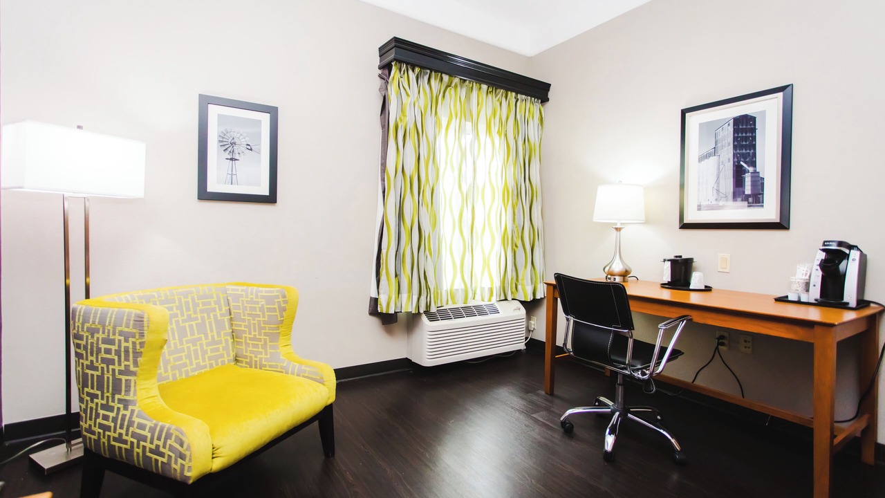 Photo of Bedroom in Barker