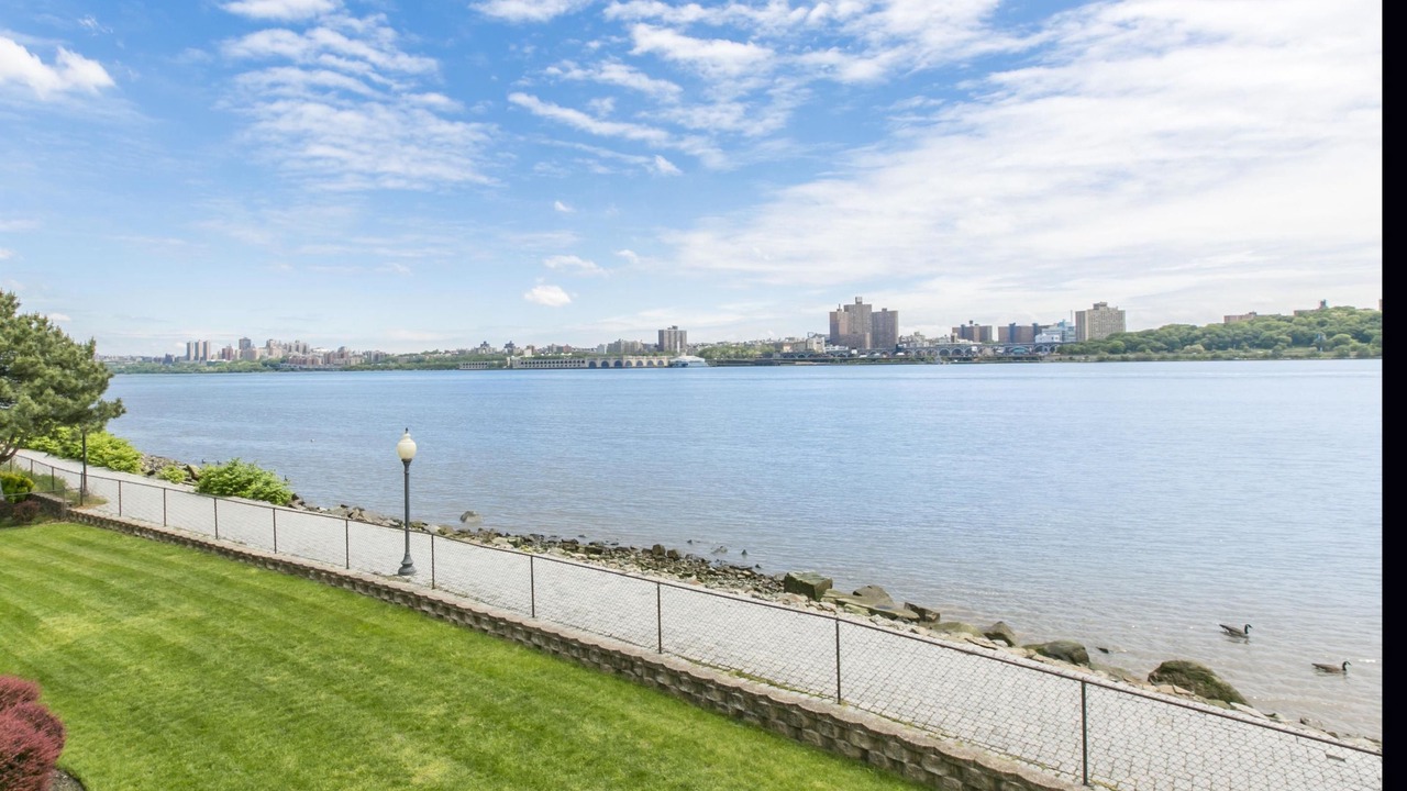 Photo of Outdoor in Edgewater