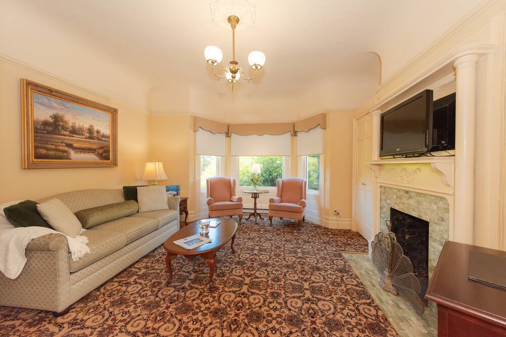 Photo of Others in Cole Valley