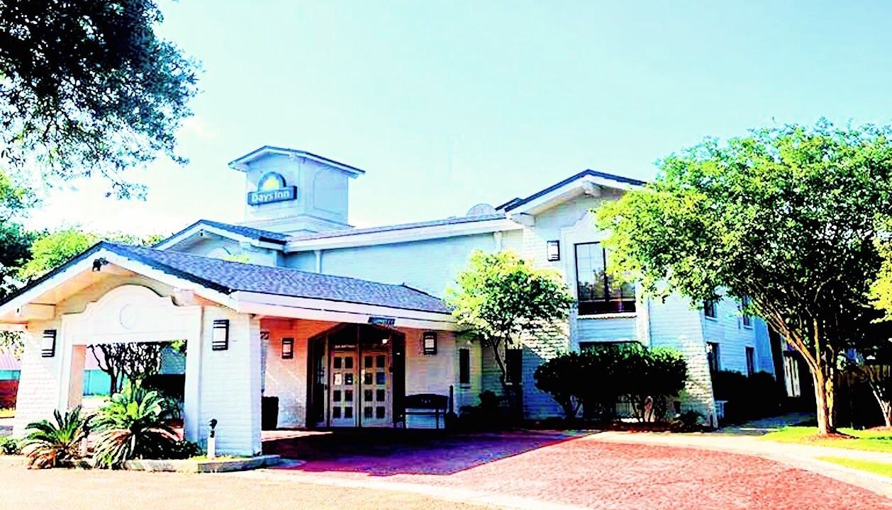 Photo of Outdoor in Sulphur
