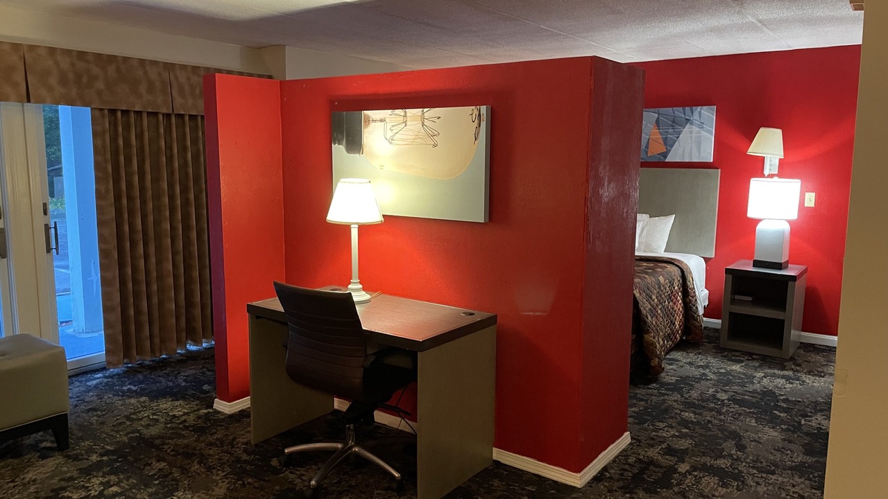 Photo of Livingroom in Conning Towers Nautilus Park