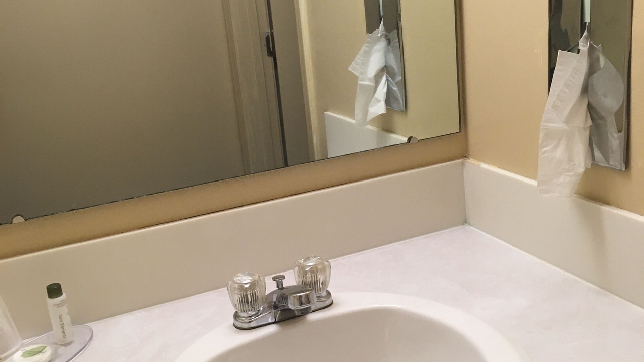 Photo of Bathroom in Conning Towers Nautilus Park