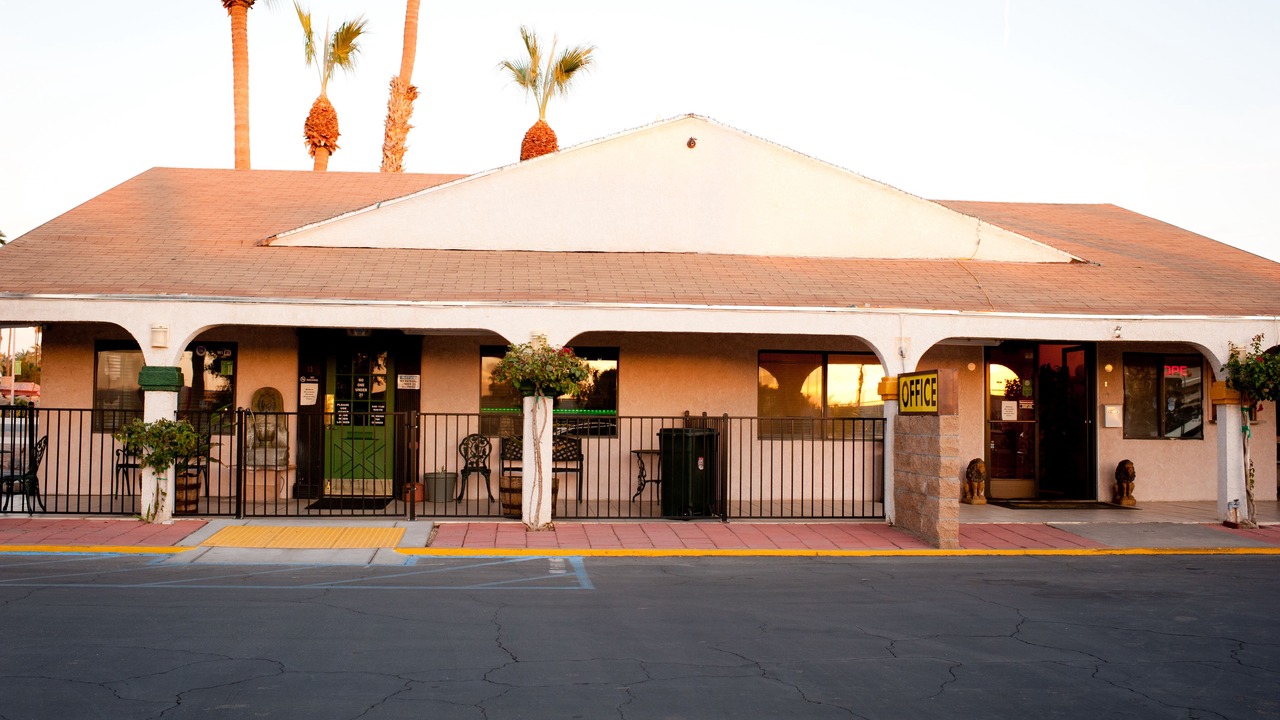 Photo of Buildings in Blythe
