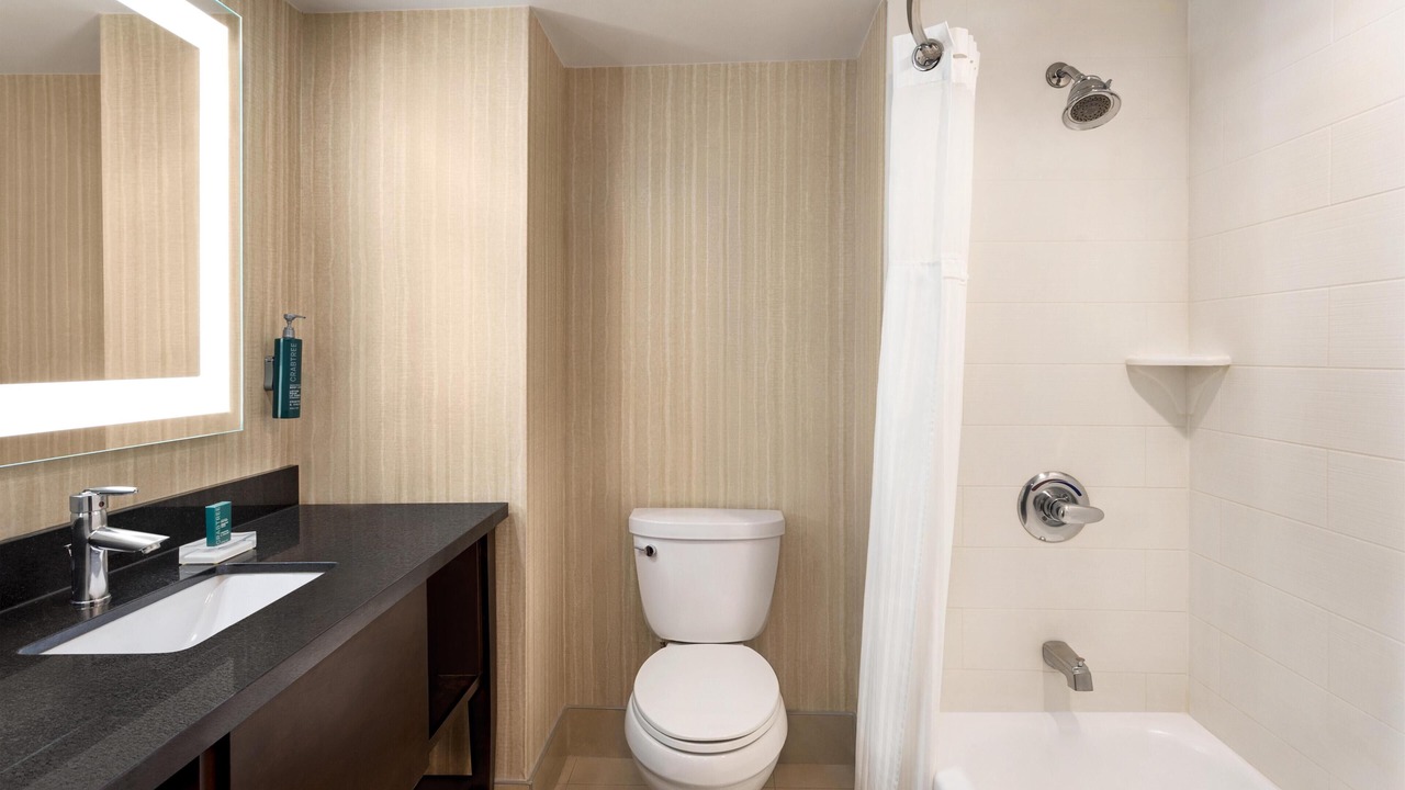 Photo of Bathroom in Pointe Claire