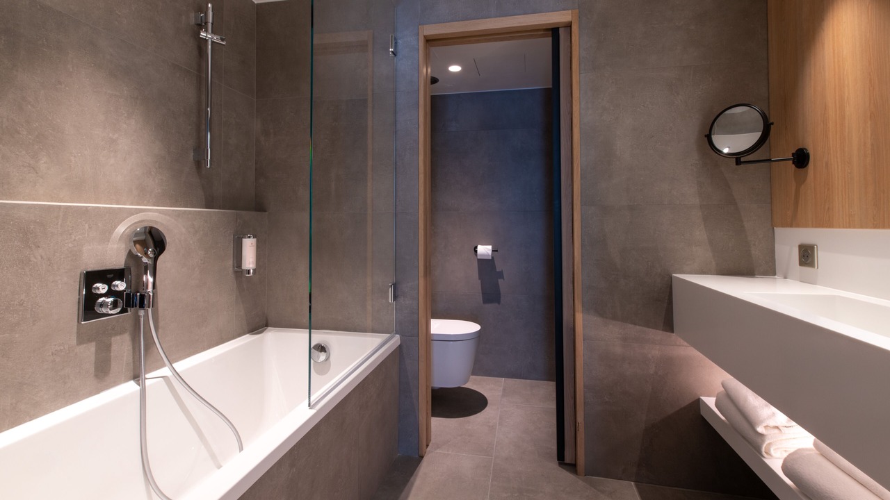 Photo of Bathroom in Centre Erlon