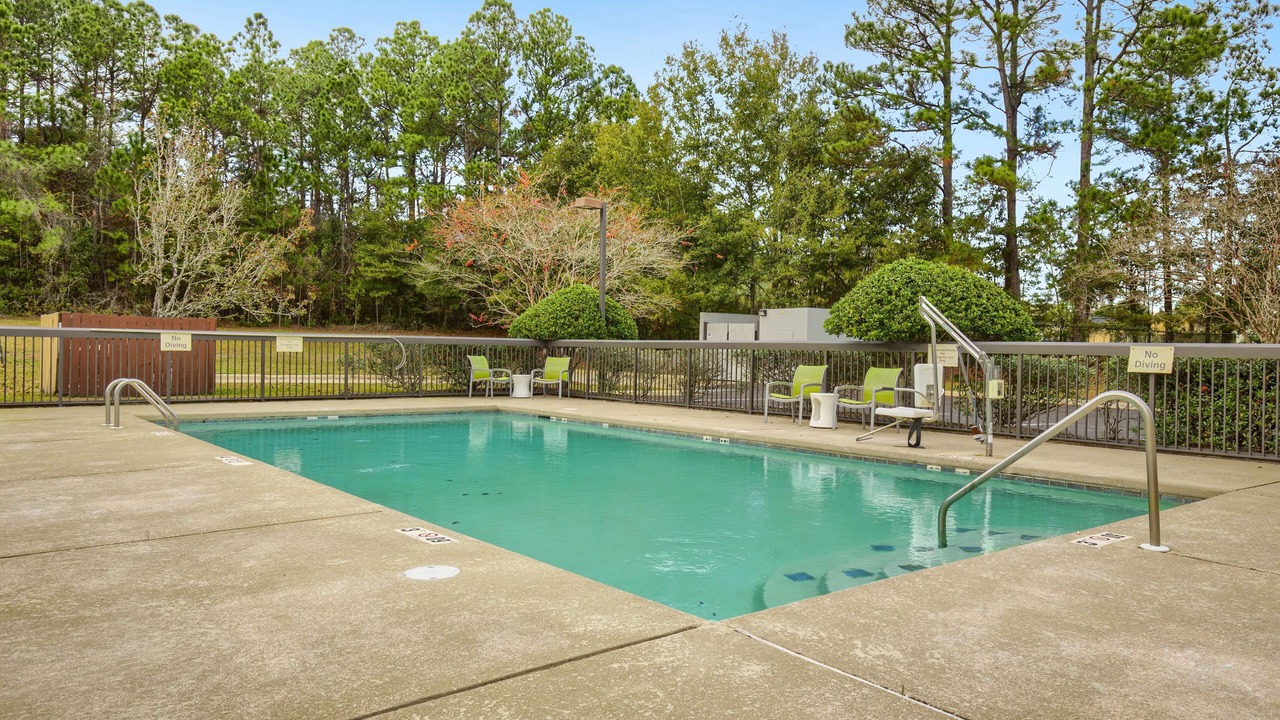 Photo of Outdoor in Tillmans Corner
