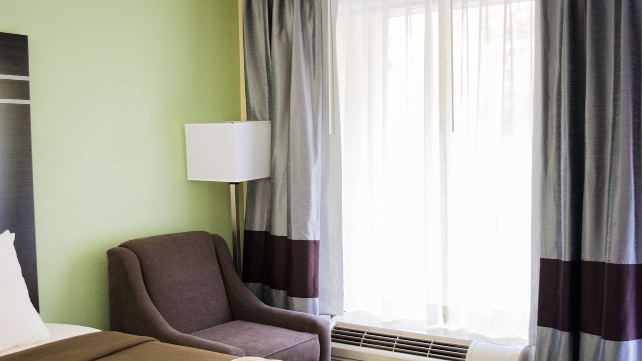 Photo of Bedroom in Rolla