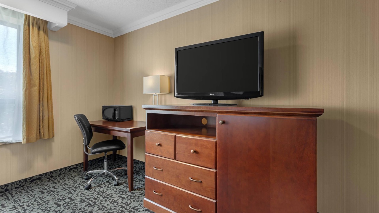 Photo of Bedroom in Midland