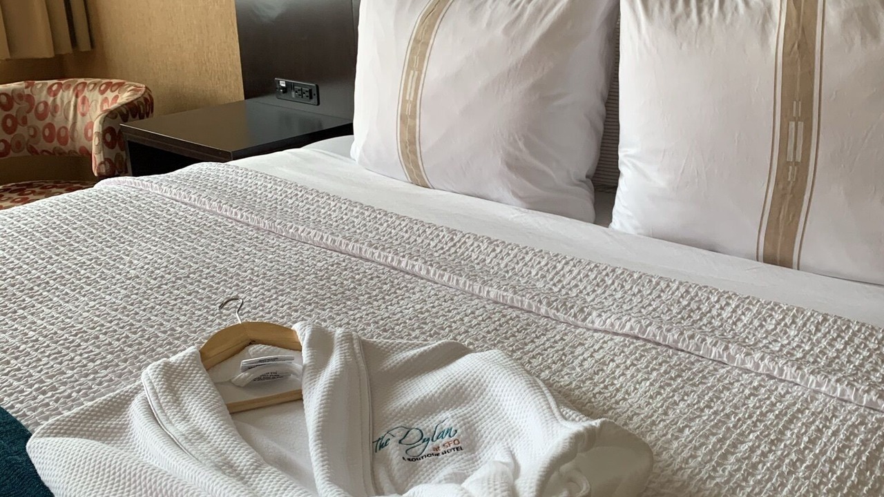 Photo of Bedroom in Millbrae