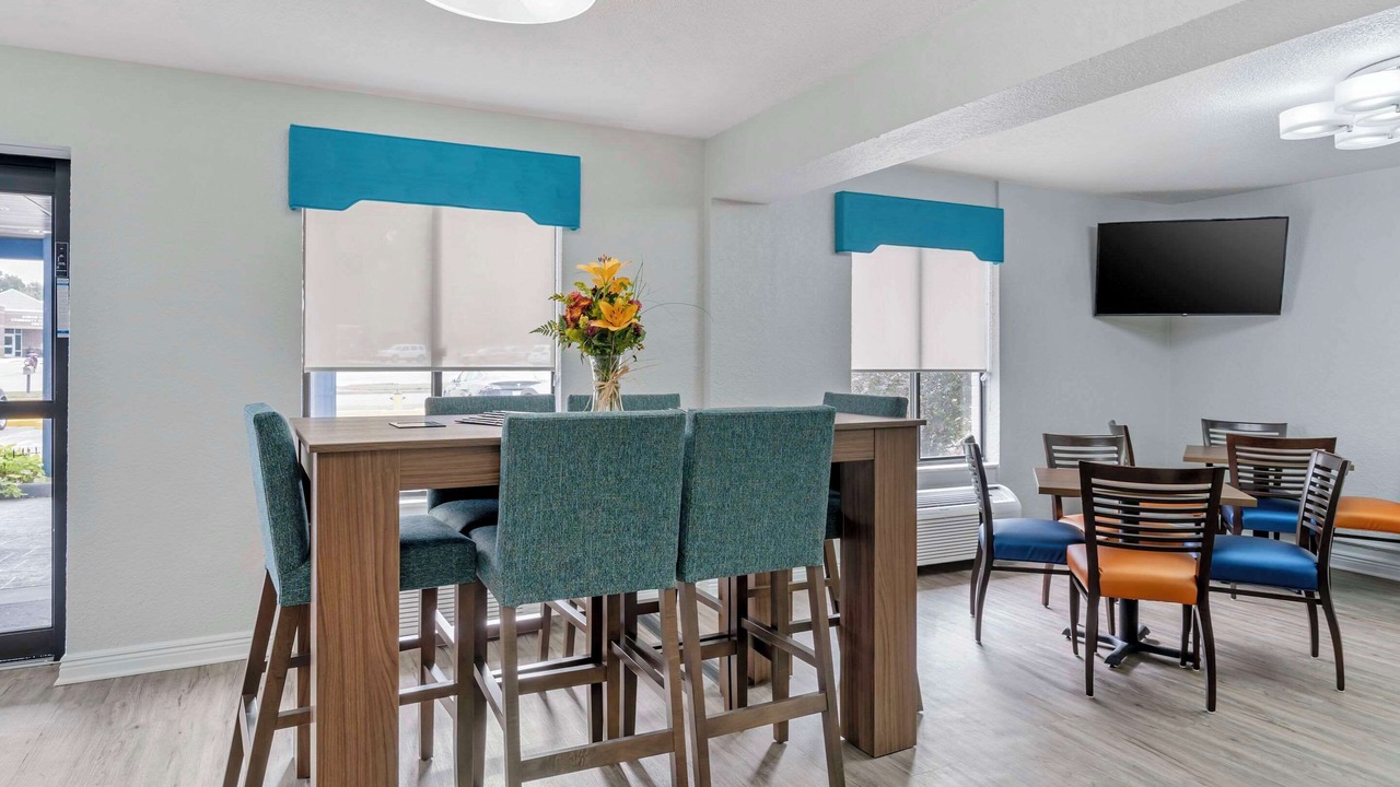 Photo of Others in Jasper