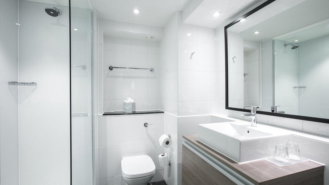 Photo of Bathroom in Harrogate City Centre
