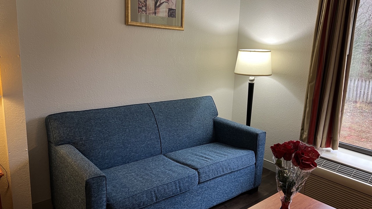 Photo of Bedroom in Altavista