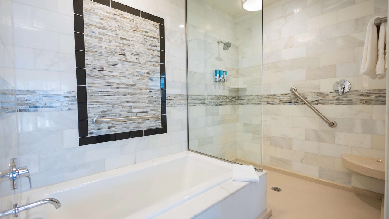 Photo of Bathroom in Lake Buena Vista