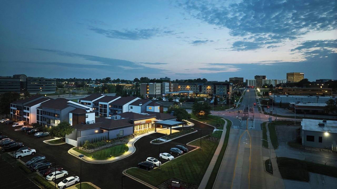 Photo of Outdoor in Maryland Heights