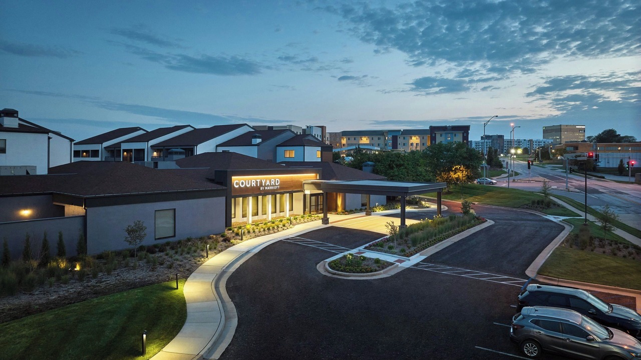 Photo of Outdoor in Maryland Heights