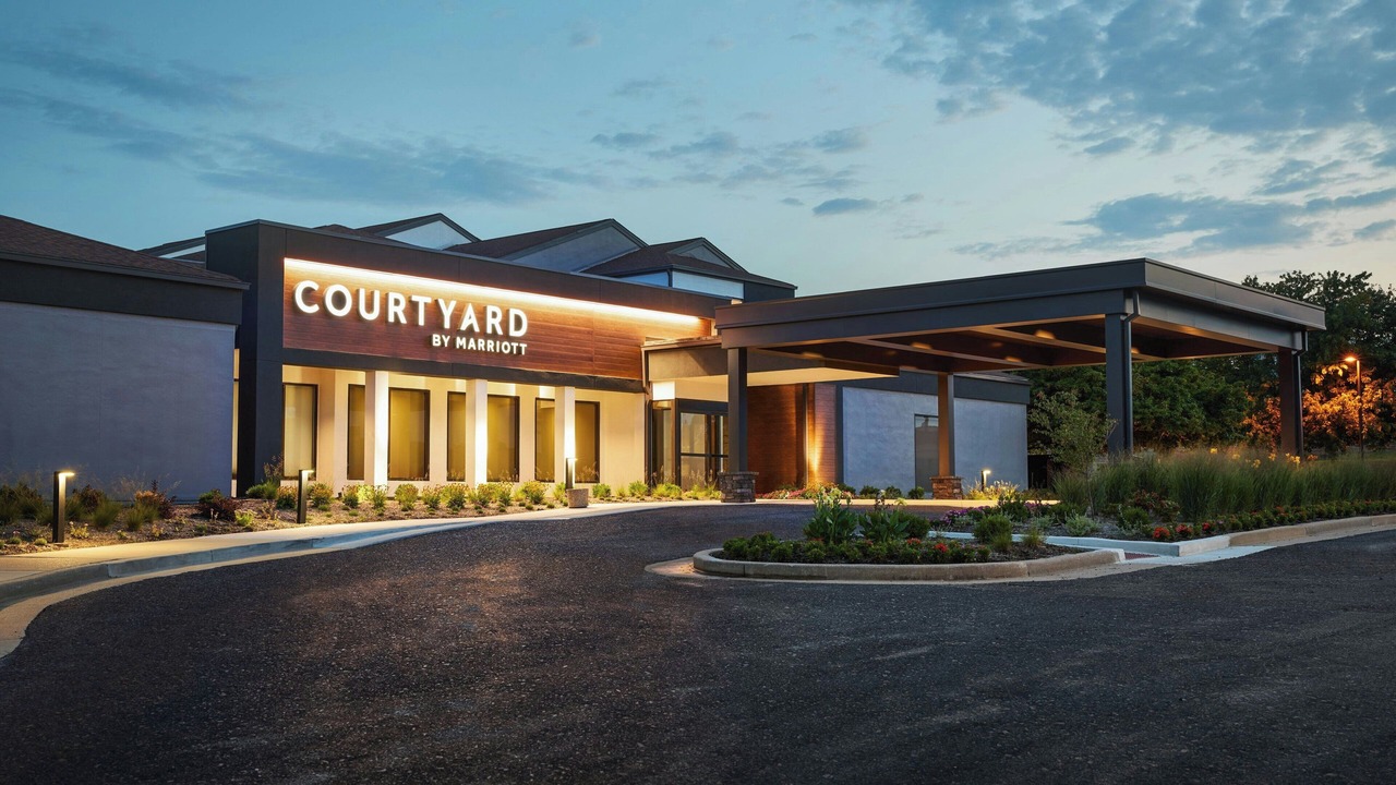 Photo of Outdoor in Maryland Heights